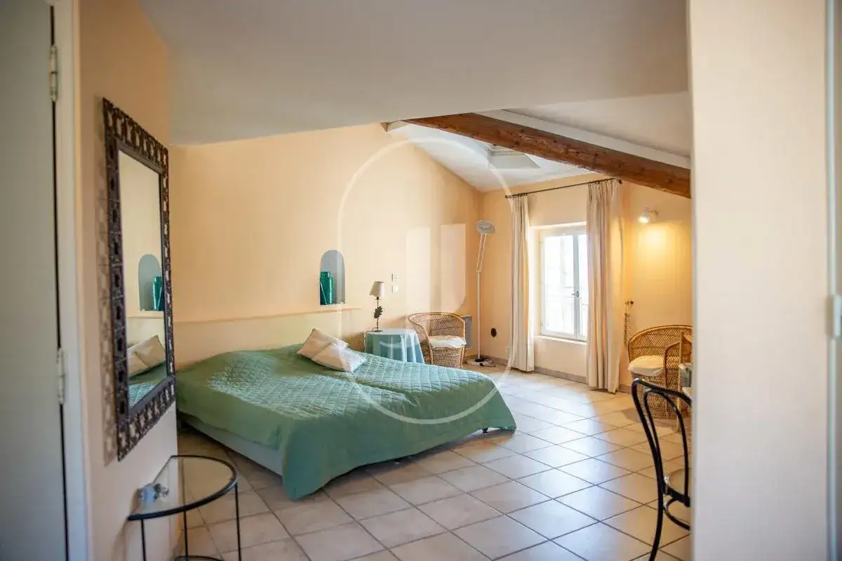 Castle 355m² in France, Le Barrou. Priced at 1150000€ rent photo-6