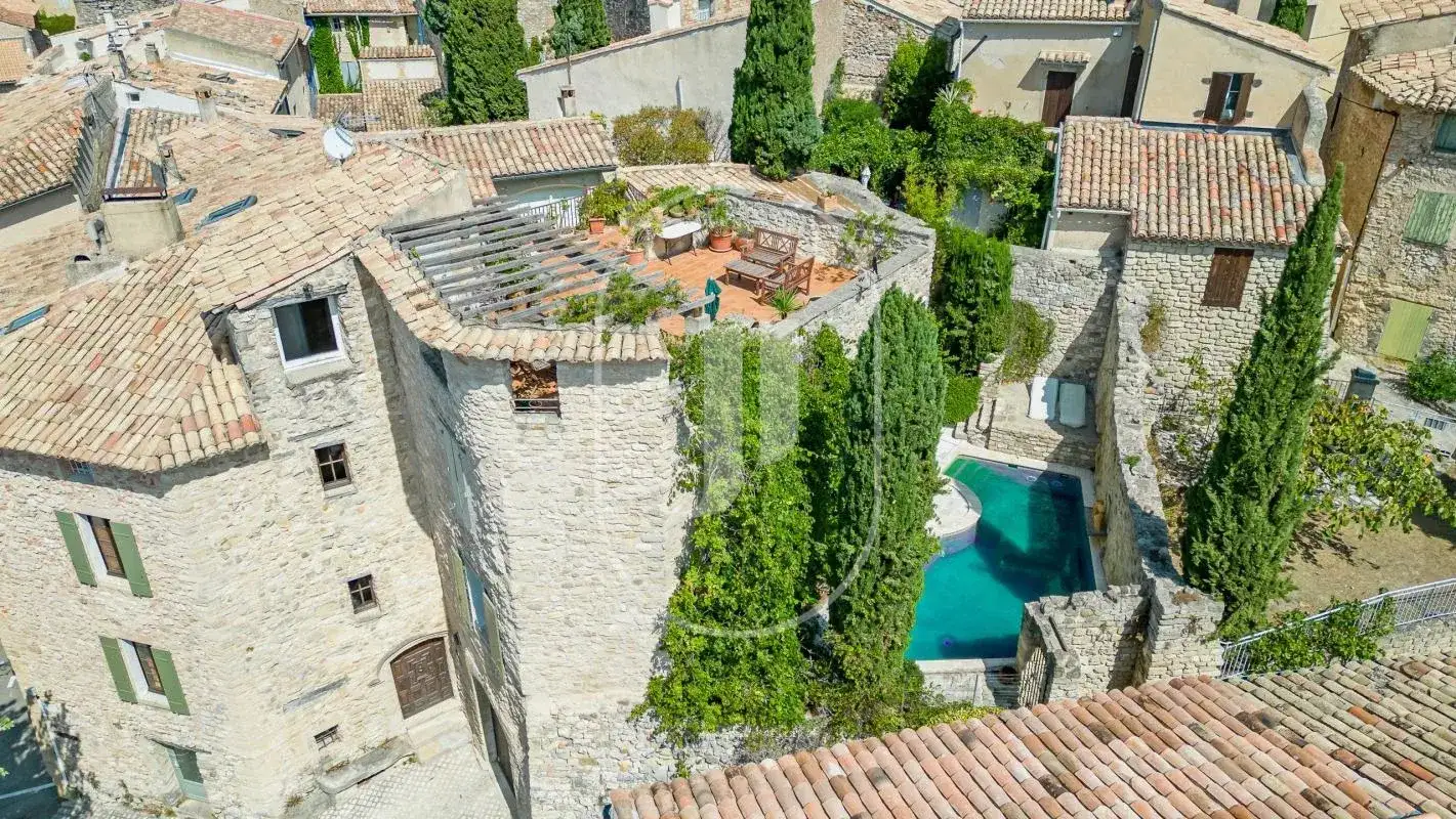 Castle 355m² in France, Le Barrou. Priced at 1150000€ rent photo-9