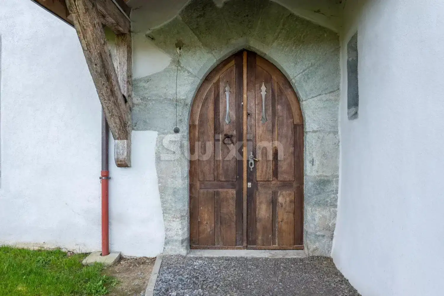 Castle 130m² in France, Dryan. Priced at 597000€ rent photo-7