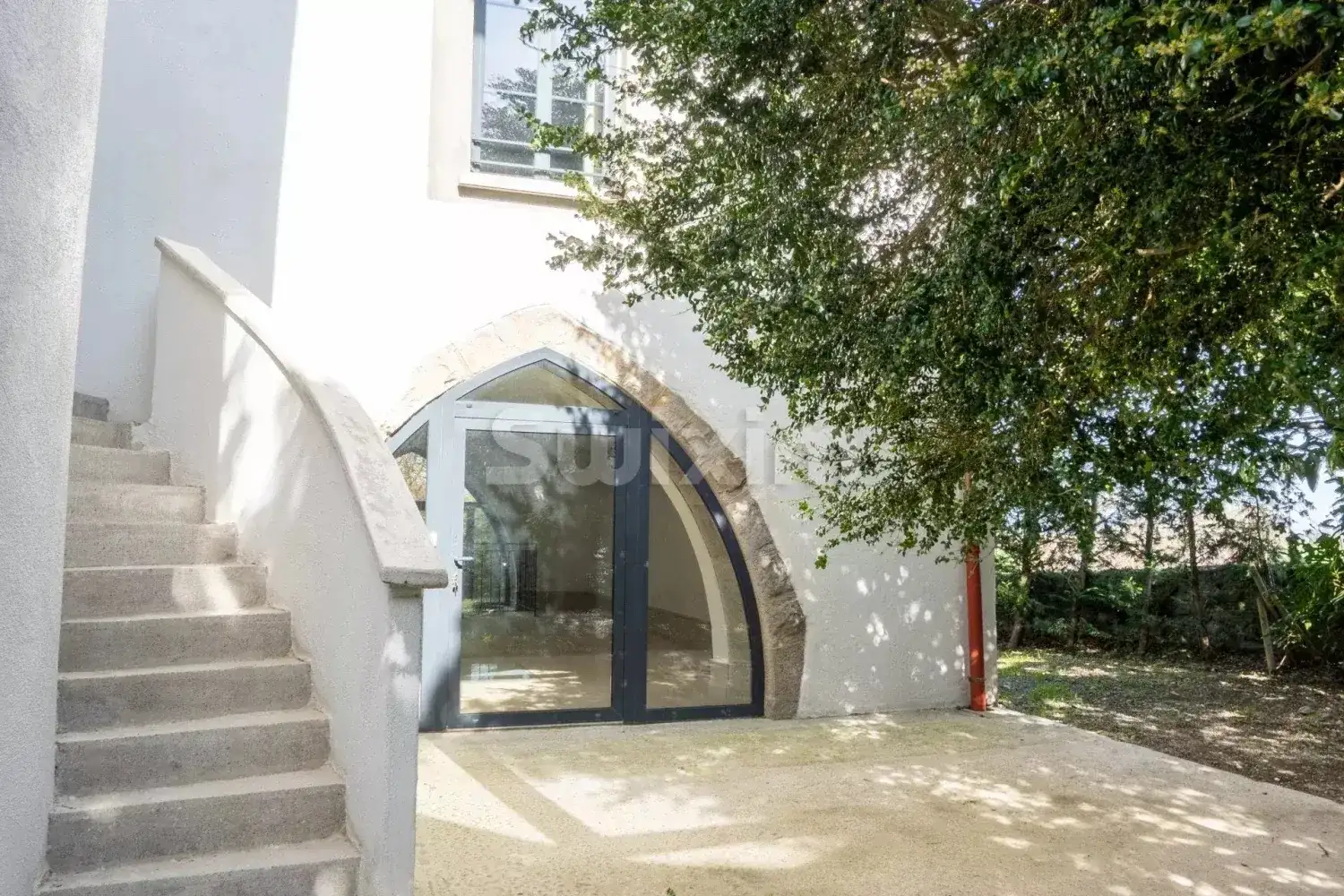 Castle 106m² in France, Orsier. Priced at 366000€ rent photo-5