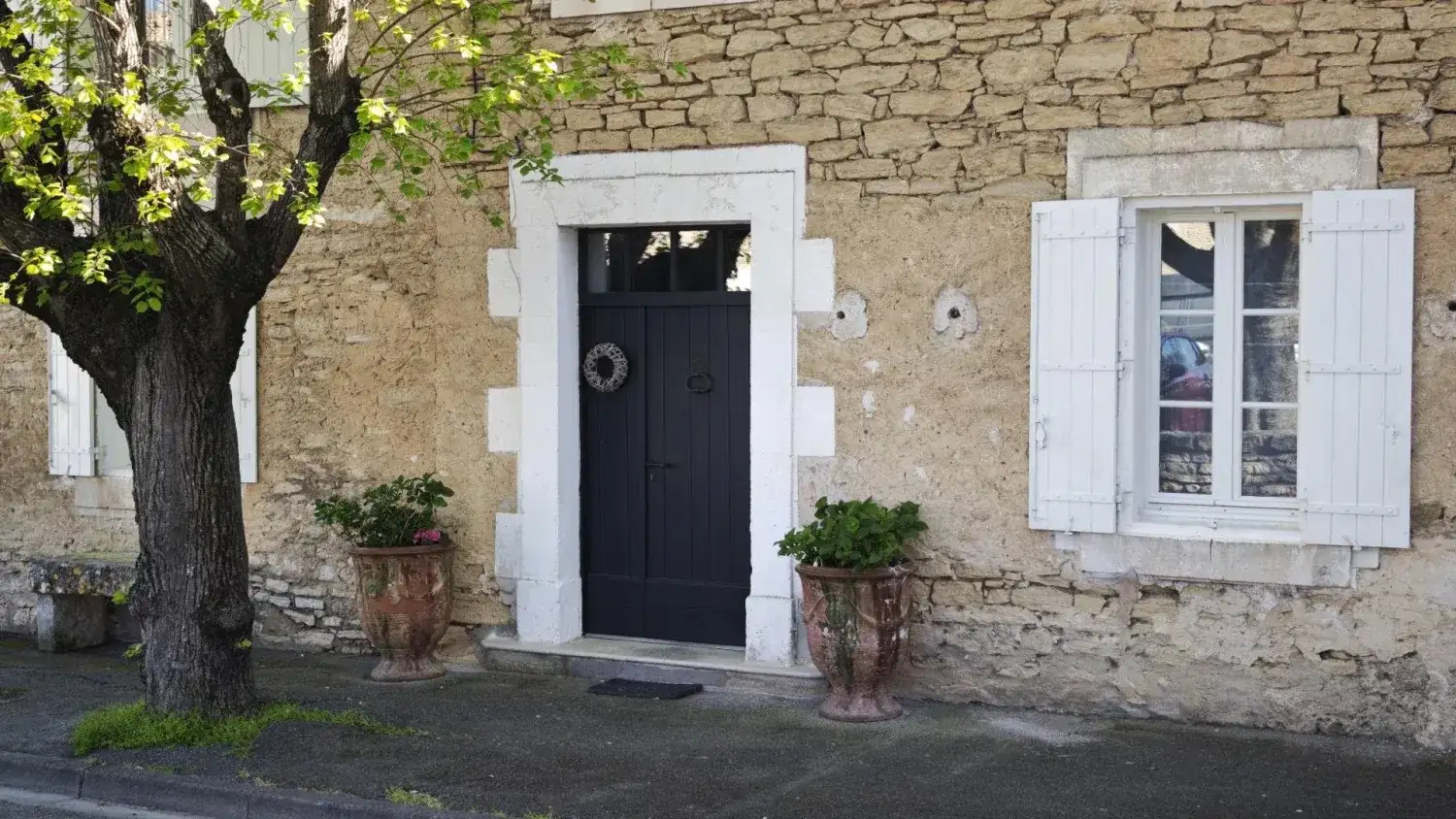 Castle 160m² in France, Proud. Priced at 775000€ rent photo-1