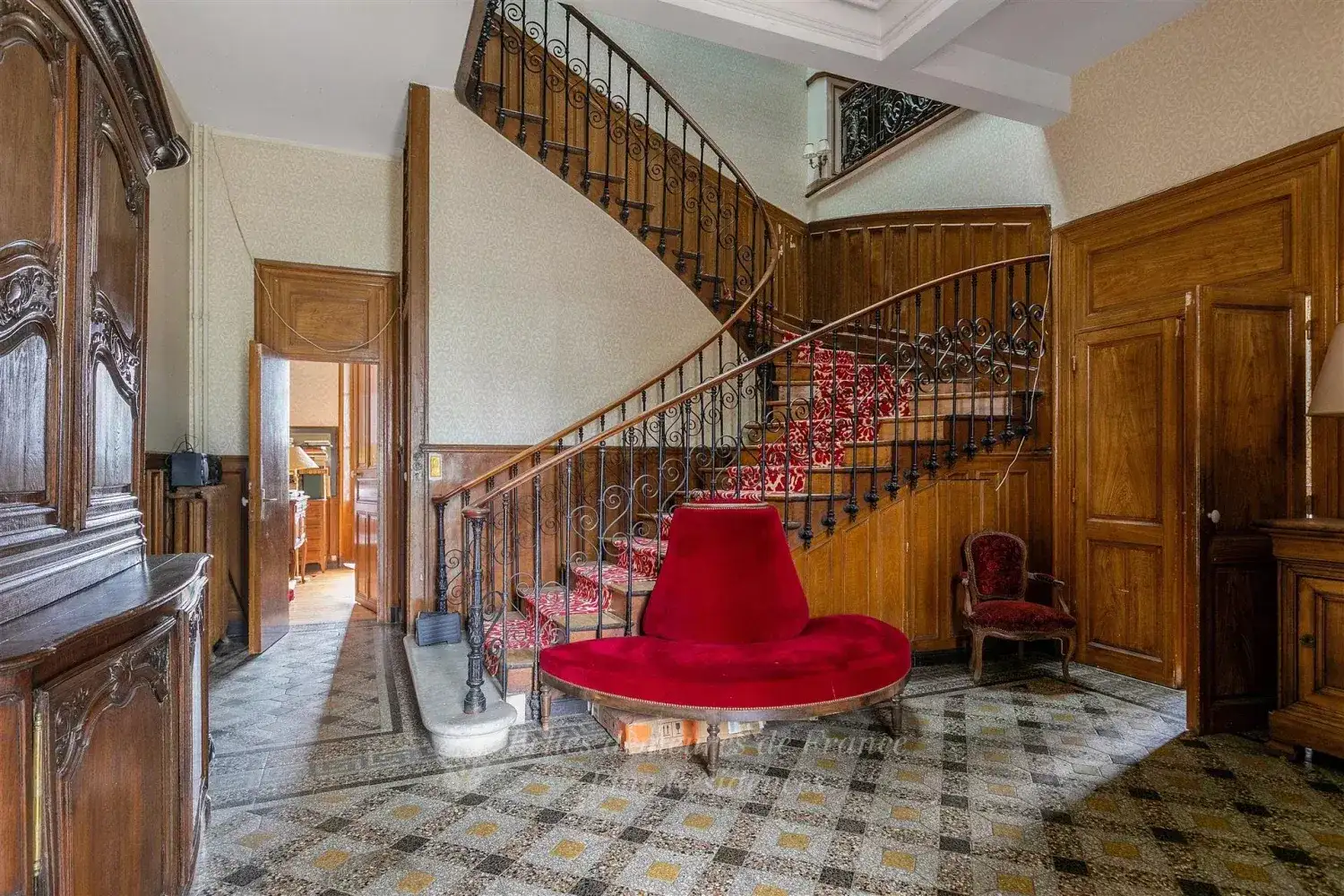 Castle 750m² in France, Kosh-an-Wush. Priced at 790000€ rent photo-3