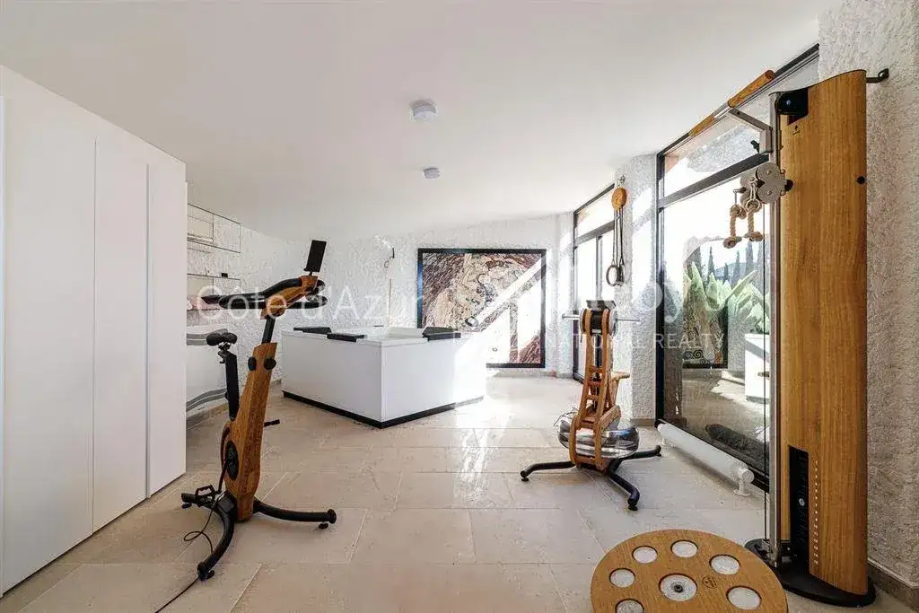 Castle 464m² in France, Nice. Priced at 8150000€ rent photo-8