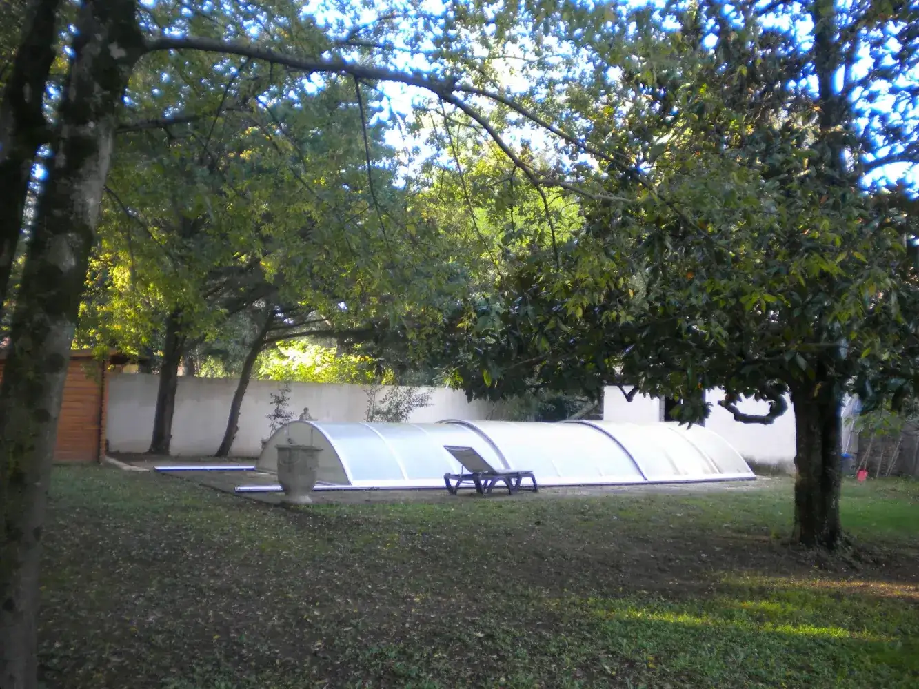 Castle 170m² in France, Pont Saint-Esprit. Priced at 440000€ rent photo-3