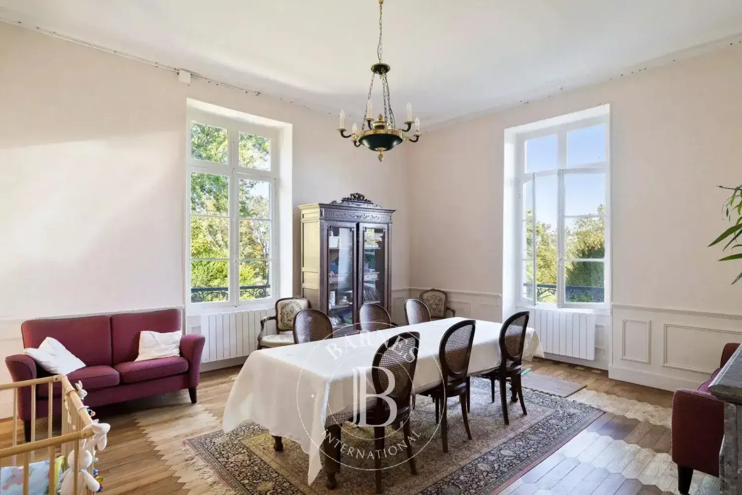 Castle 520m² in France, Сали-де-Беарн. Priced at 690000€ rent photo-7