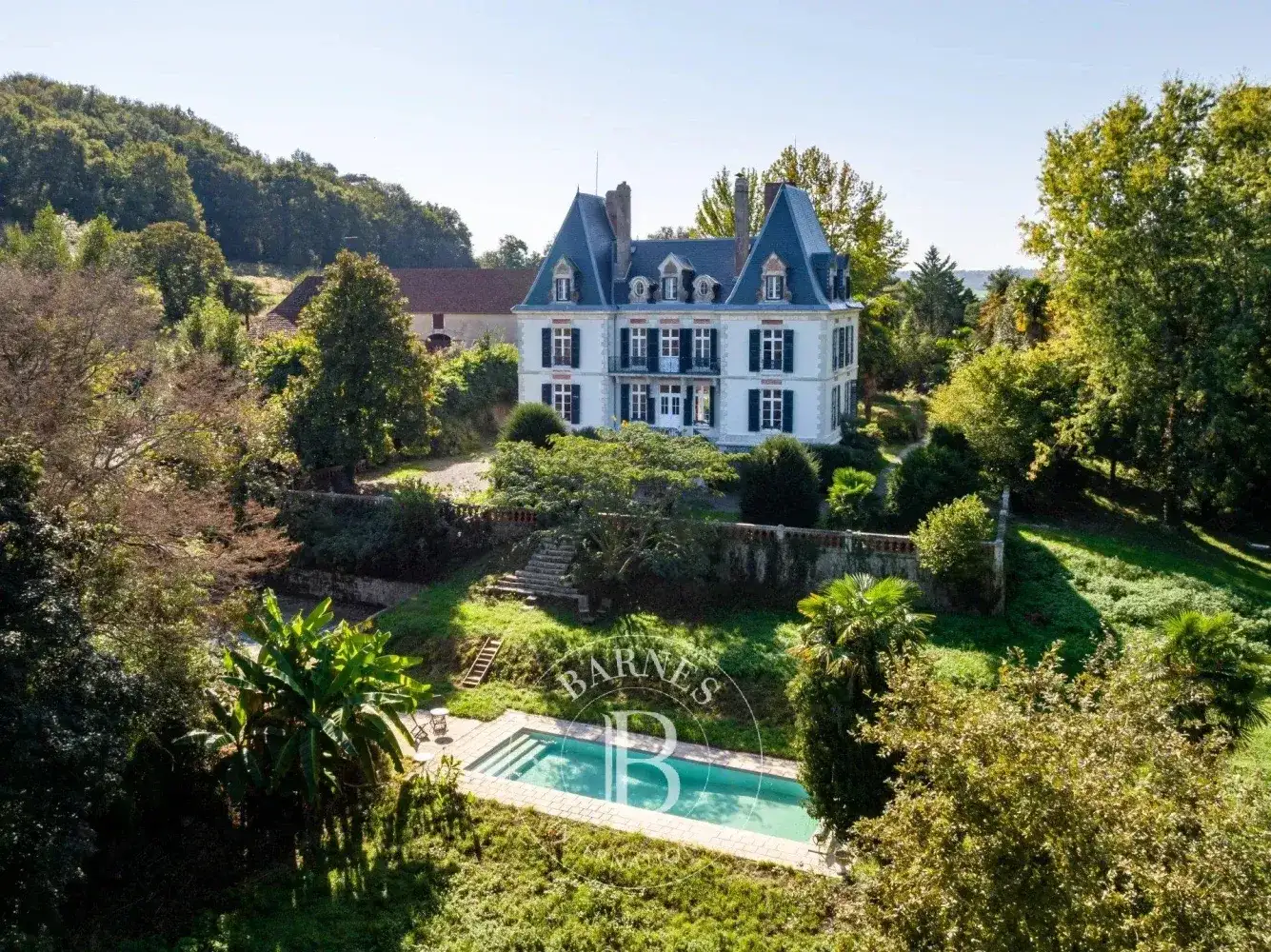 Castle 520m² in France, Сали-де-Беарн. Priced at 690000€ rent photo-14