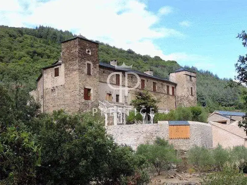 Castle 565m² in France, Каркасон. Priced at 1595000€ rent photo-10