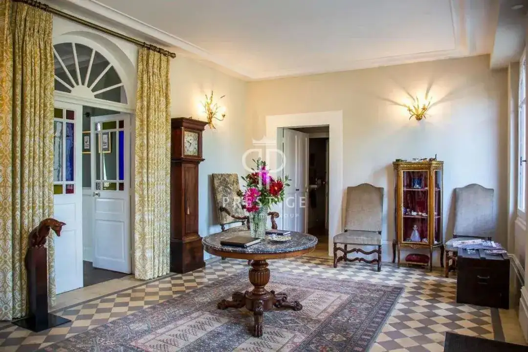 Castle 440m² in France, Exidoy. Priced at 1290000€ rent photo-5