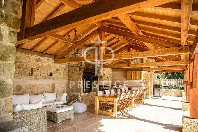 Castle 440m² in France, Exidoy. Priced at 1290000€ rent photo-6