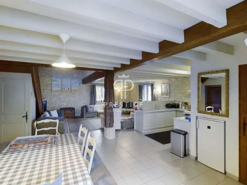 Castle 495m² in France, Dür. Priced at 825000€ rent photo-19