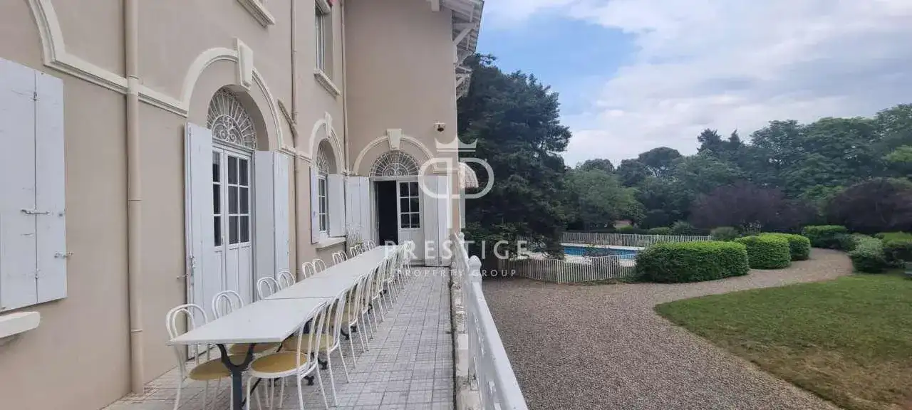 Castle 455m² in France, Каркасон. Priced at 1400000€ rent photo-4