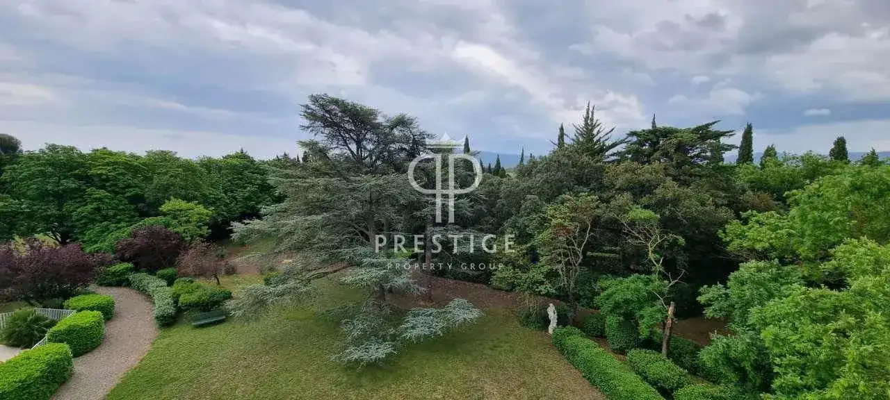 Castle 455m² in France, Каркасон. Priced at 1400000€ rent photo-6
