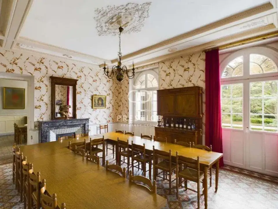 Castle 455m² in France, Каркасон. Priced at 1400000€ rent photo-10