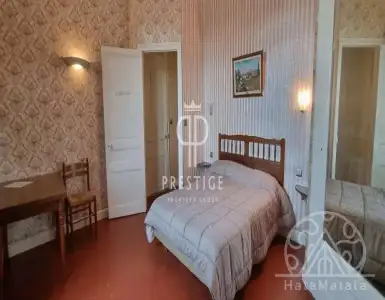 Buy in France for 1400000€