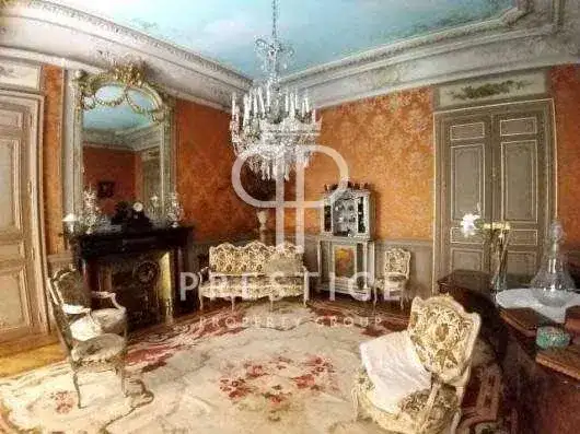 Castle 1400m² in France, Béziers. Priced at 1740000€ rent photo-7
