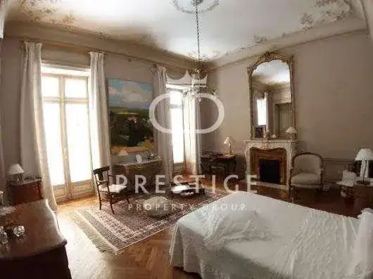 Castle 1400m² in France, Béziers. Priced at 1740000€ rent photo-10