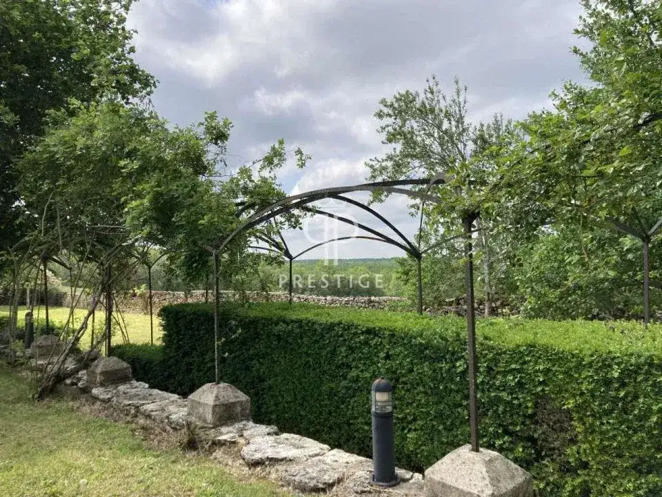 Castle 270m² in France, Lalbenque. Priced at 799000€ rent photo-7