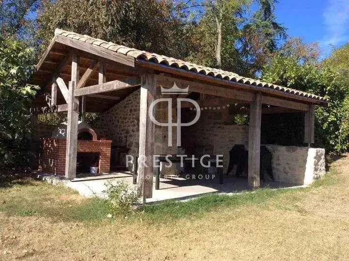 Castle 270m² in France, Lalbenque. Priced at 799000€ rent photo-8