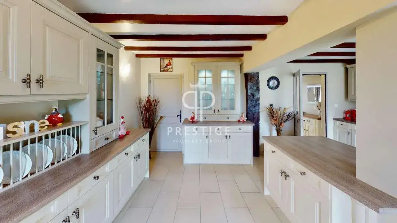 Castle 500m² in France, Monestier. Priced at 1150000€ rent photo-2