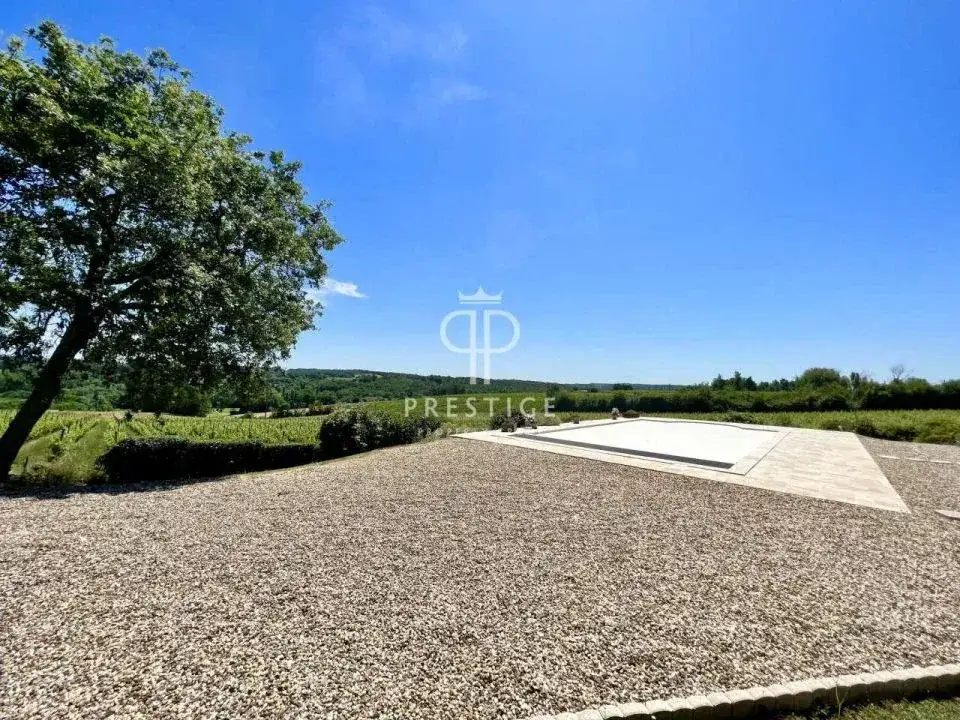 Castle 500m² in France, Monestier. Priced at 1150000€ rent photo-11