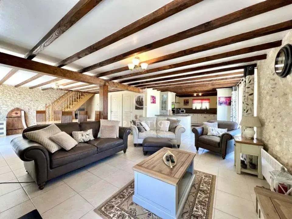 Castle 500m² in France, Monestier. Priced at 1150000€ rent photo-15