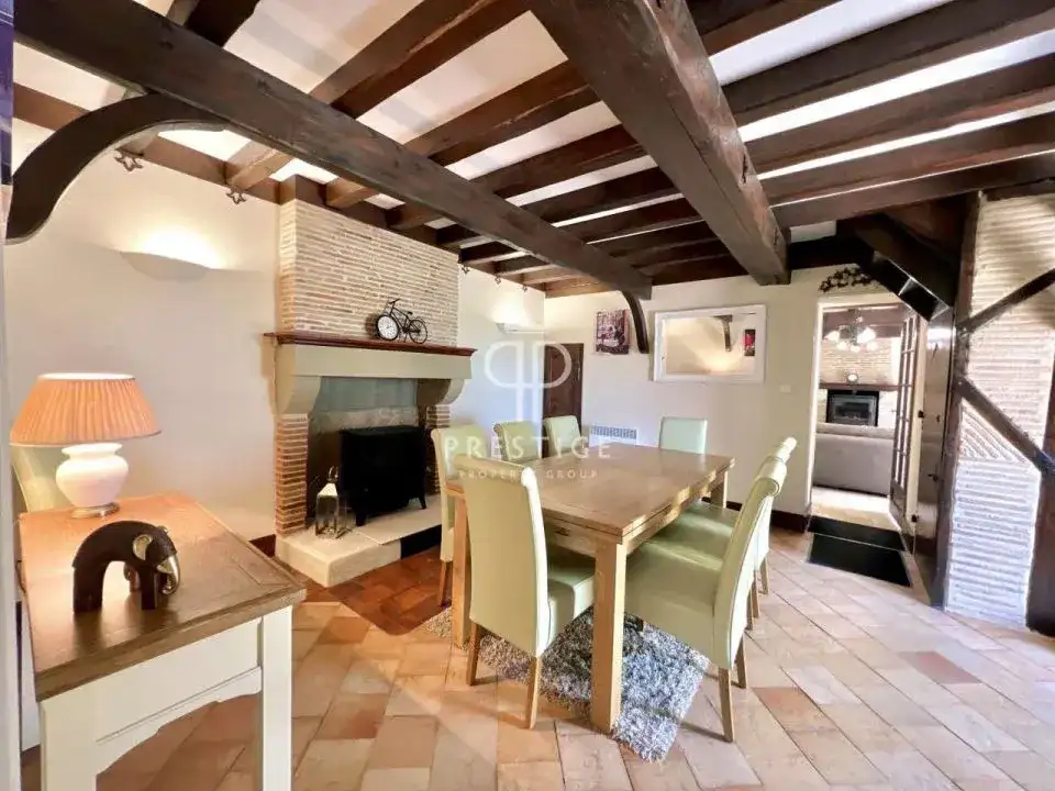 Castle 500m² in France, Monestier. Priced at 1150000€ rent photo-17