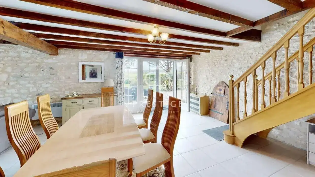 Castle 500m² in France, Monestier. Priced at 1150000€ rent photo-19