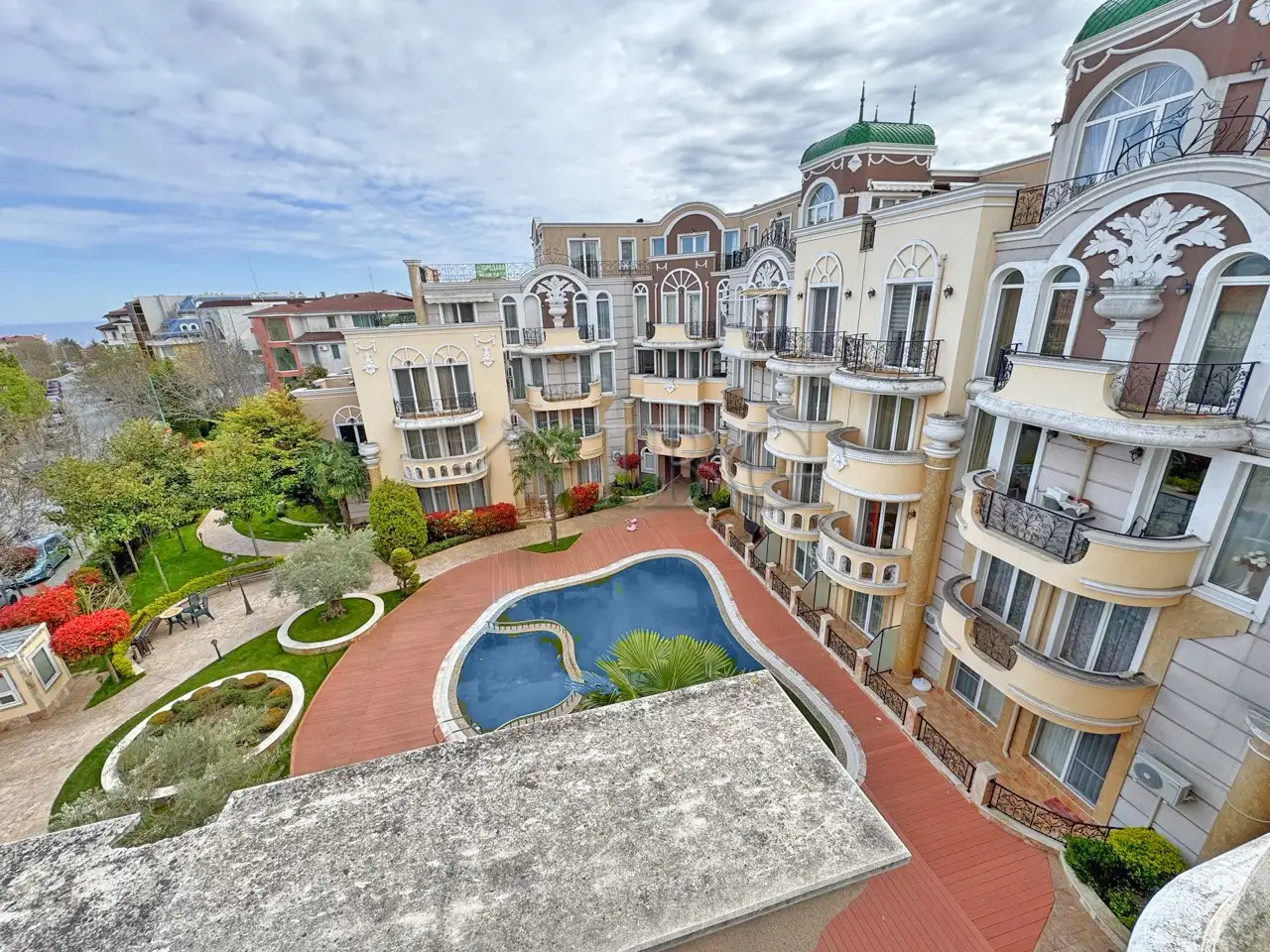 Flat 81m² in Bulgaria, Ravda. Priced at 75500€ rent photo-1
