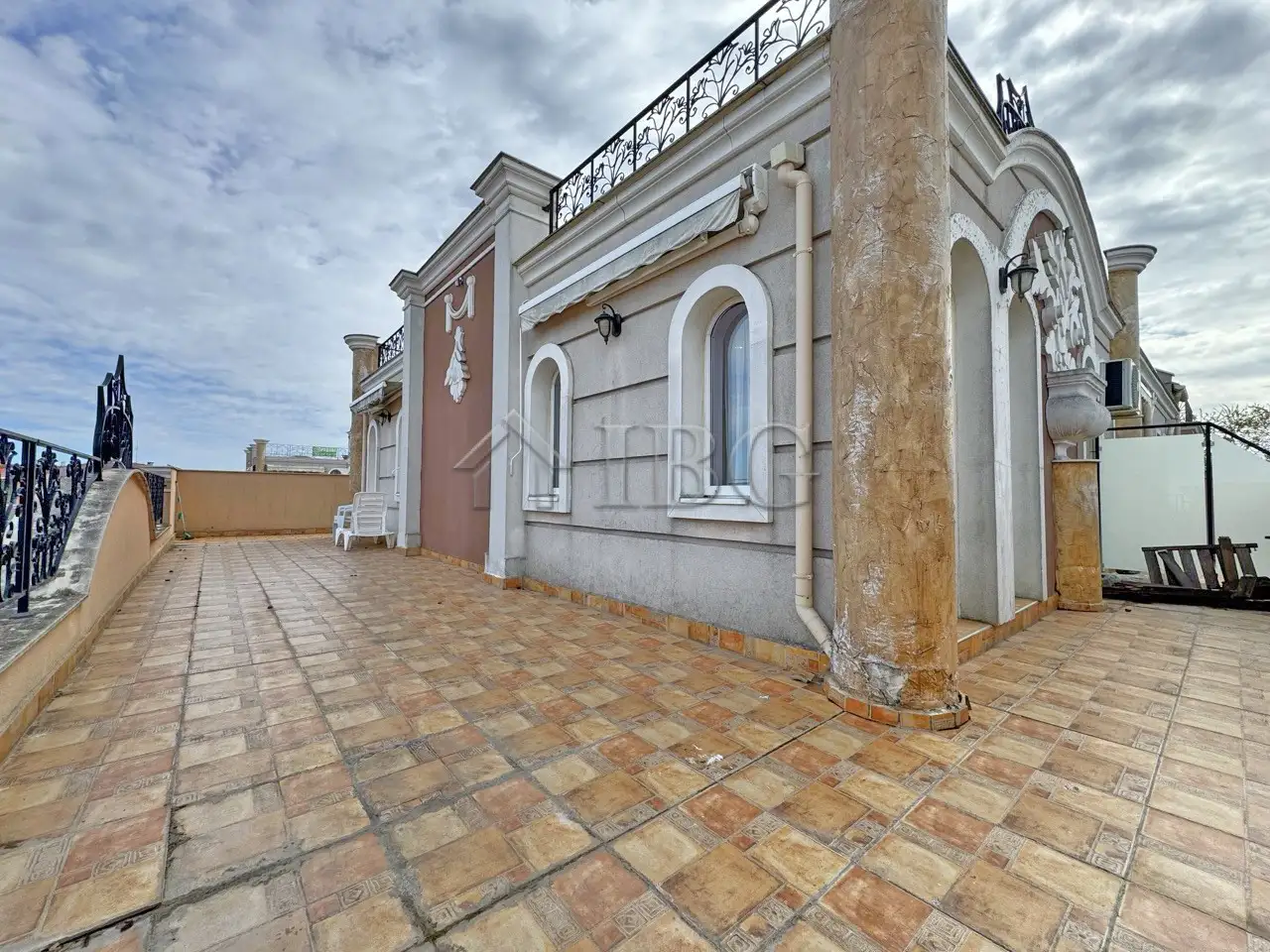 Flat 81m² in Bulgaria, Ravda. Priced at 75500€ rent photo-2