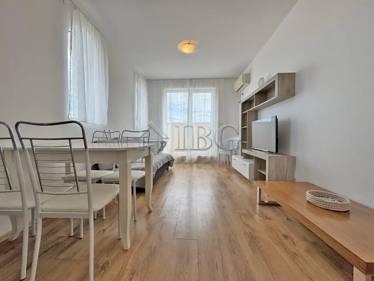 Flat 81m² in Bulgaria, Ravda. Priced at 75500€ rent photo-11