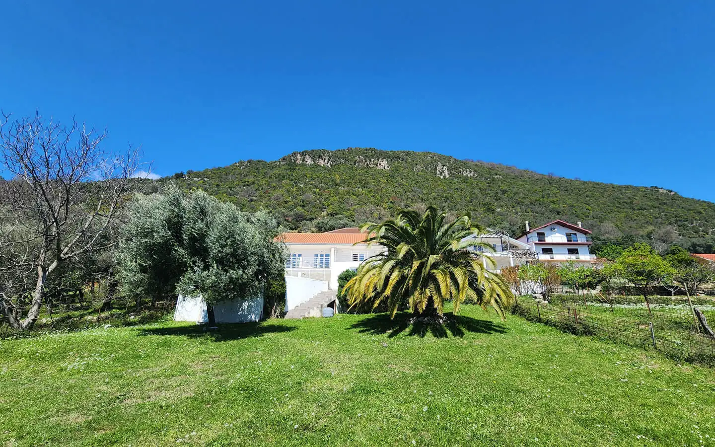 House 212m² in Montenegro, Herceg Novi. Priced at 570000€ rent photo-6
