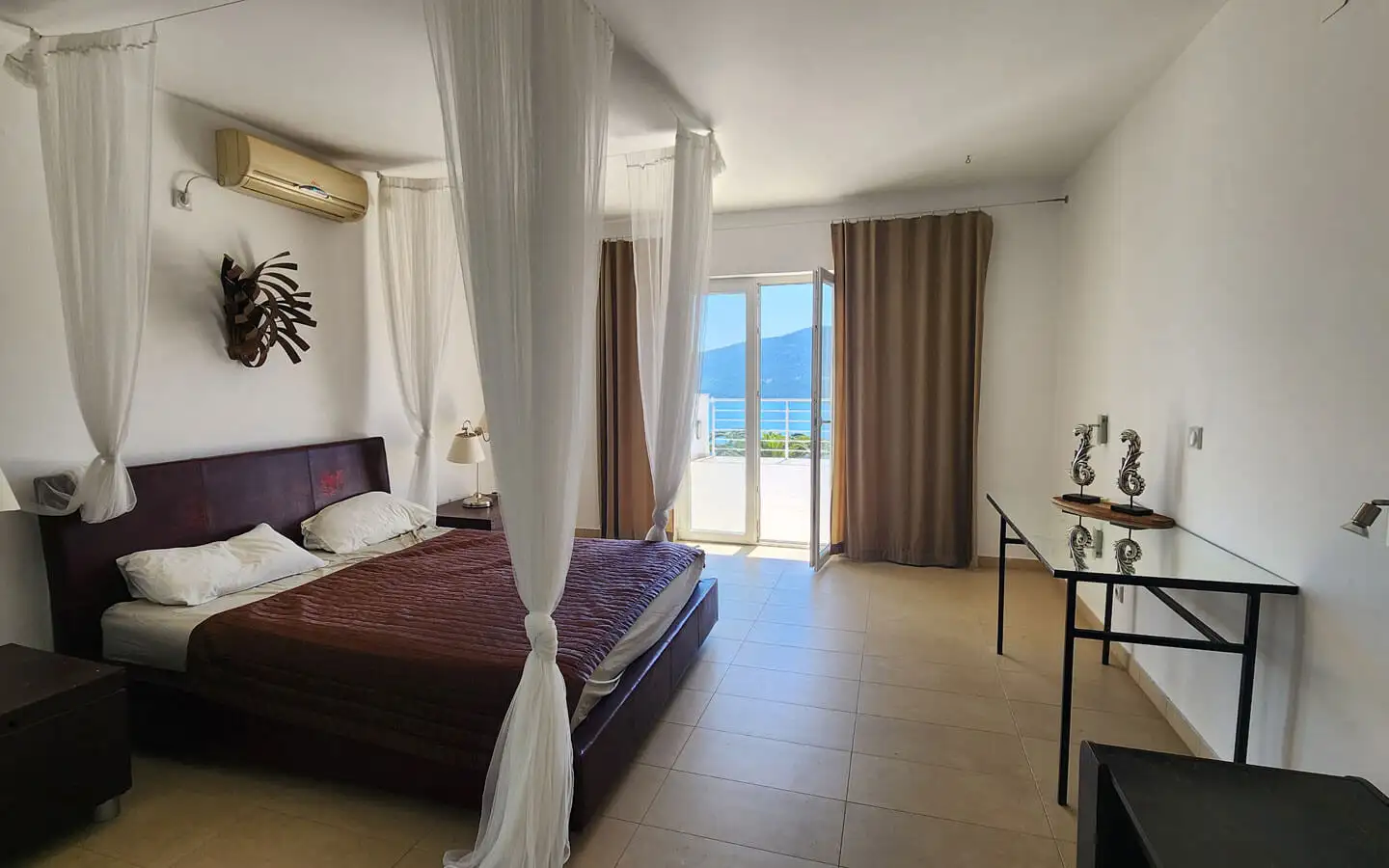 House 212m² in Montenegro, Herceg Novi. Priced at 570000€ rent photo-21