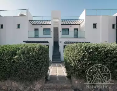 Buy in Cyprus for 228033€