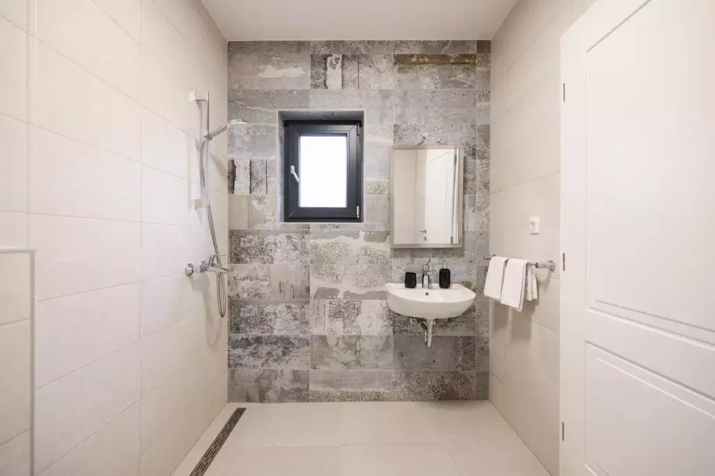 Villa 300m² in Portugal, Tavira. Priced at 849000€ rent photo-7
