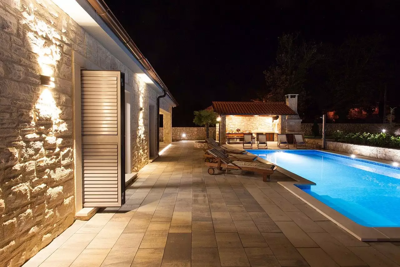 Villa 185m² in Croatia, Kras. Priced at 750000€ rent photo-24