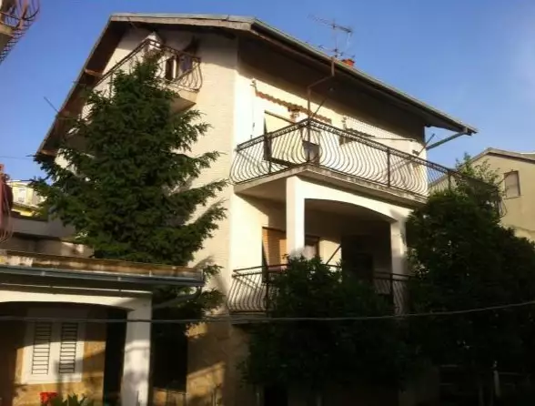 Hotels 400m² in Croatia, Ciovo. Priced at 650000€ rent photo-2