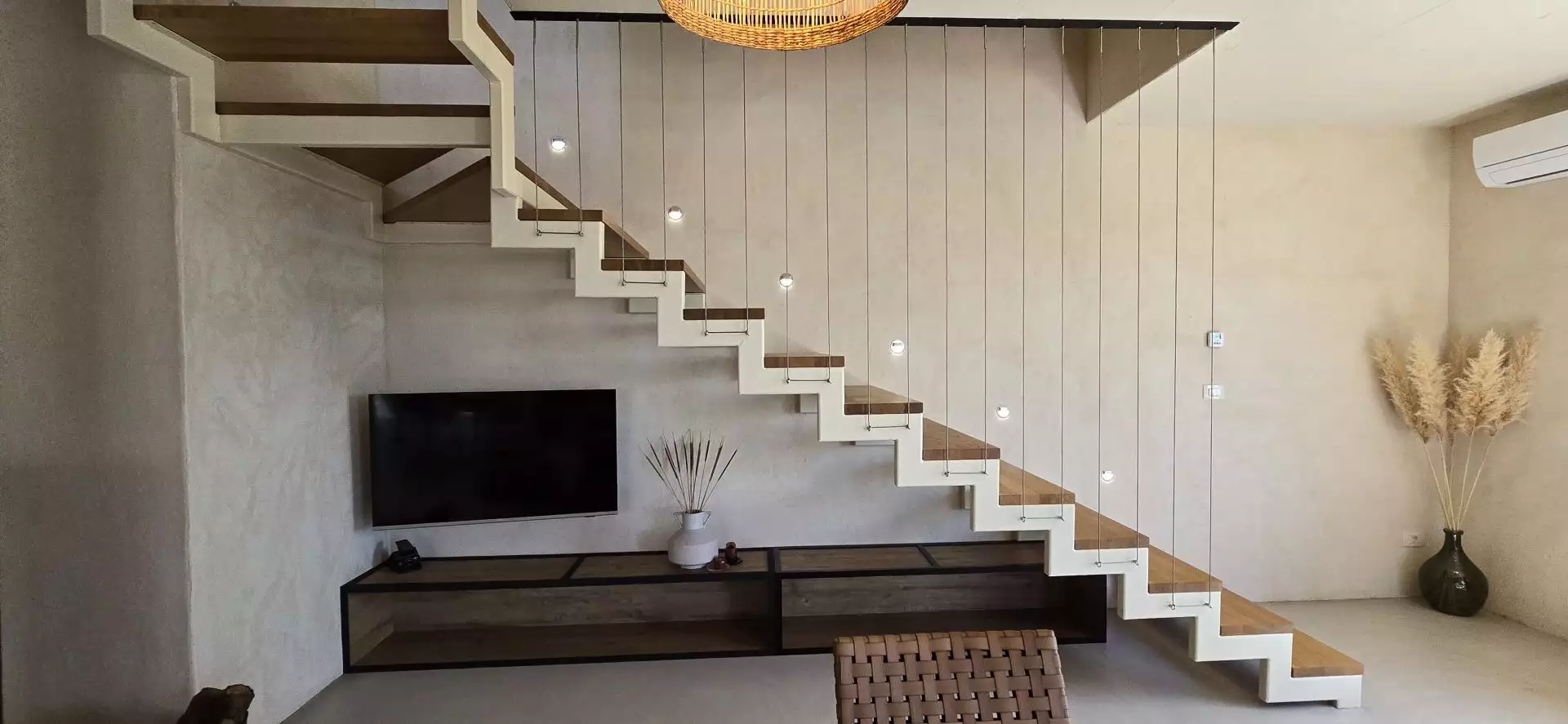 Villa 198m² in Croatia, Motovun. Priced at 690000€ rent photo-15