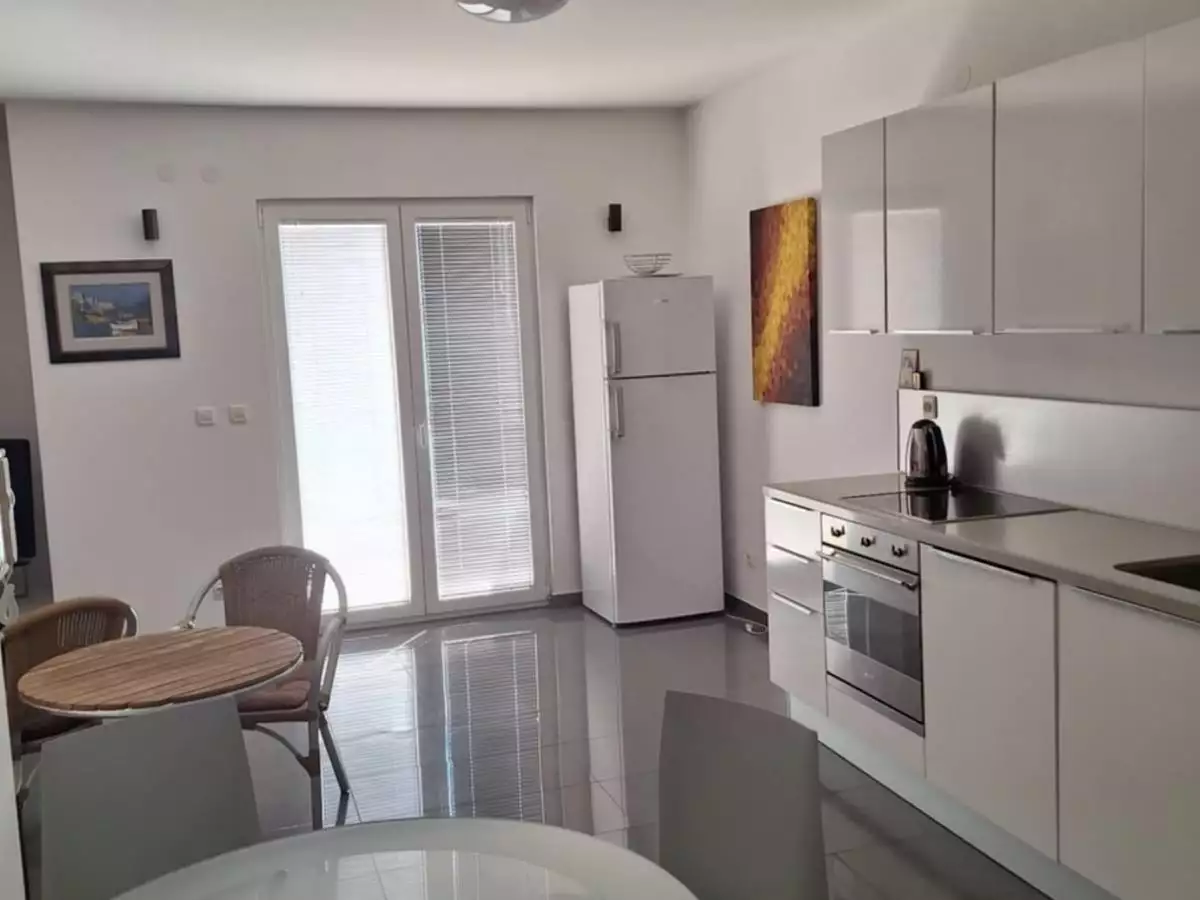 Flat 75m² in Montenegro, Becici. Priced at 200000€ rent photo-3