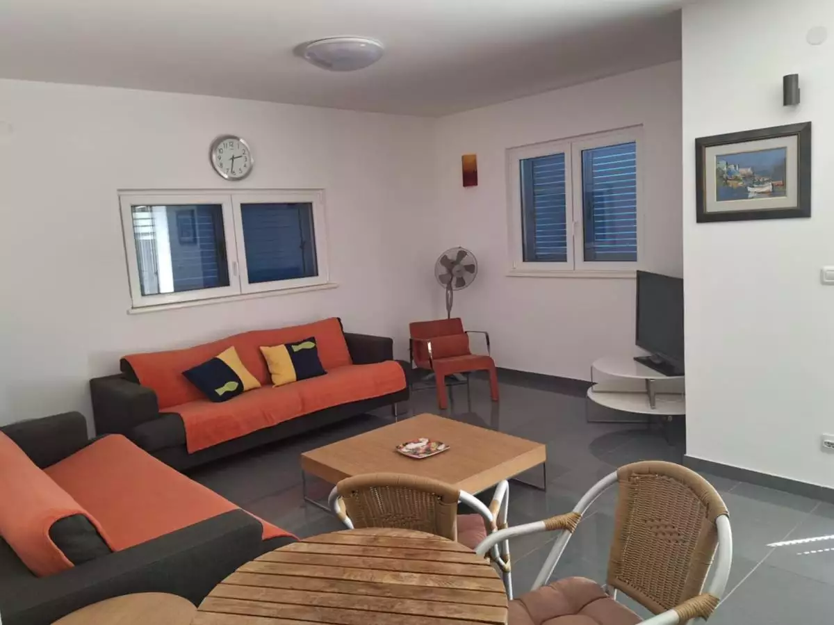 Flat 75m² in Montenegro, Becici. Priced at 200000€ rent photo-4