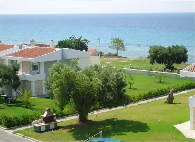 Cottage 140m² in Greece, Halkidiki. Priced at 400000€ rent photo-15