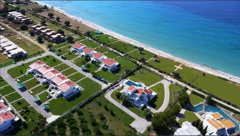 Cottage 140m² in Greece, Halkidiki. Priced at 400000€ rent photo-16
