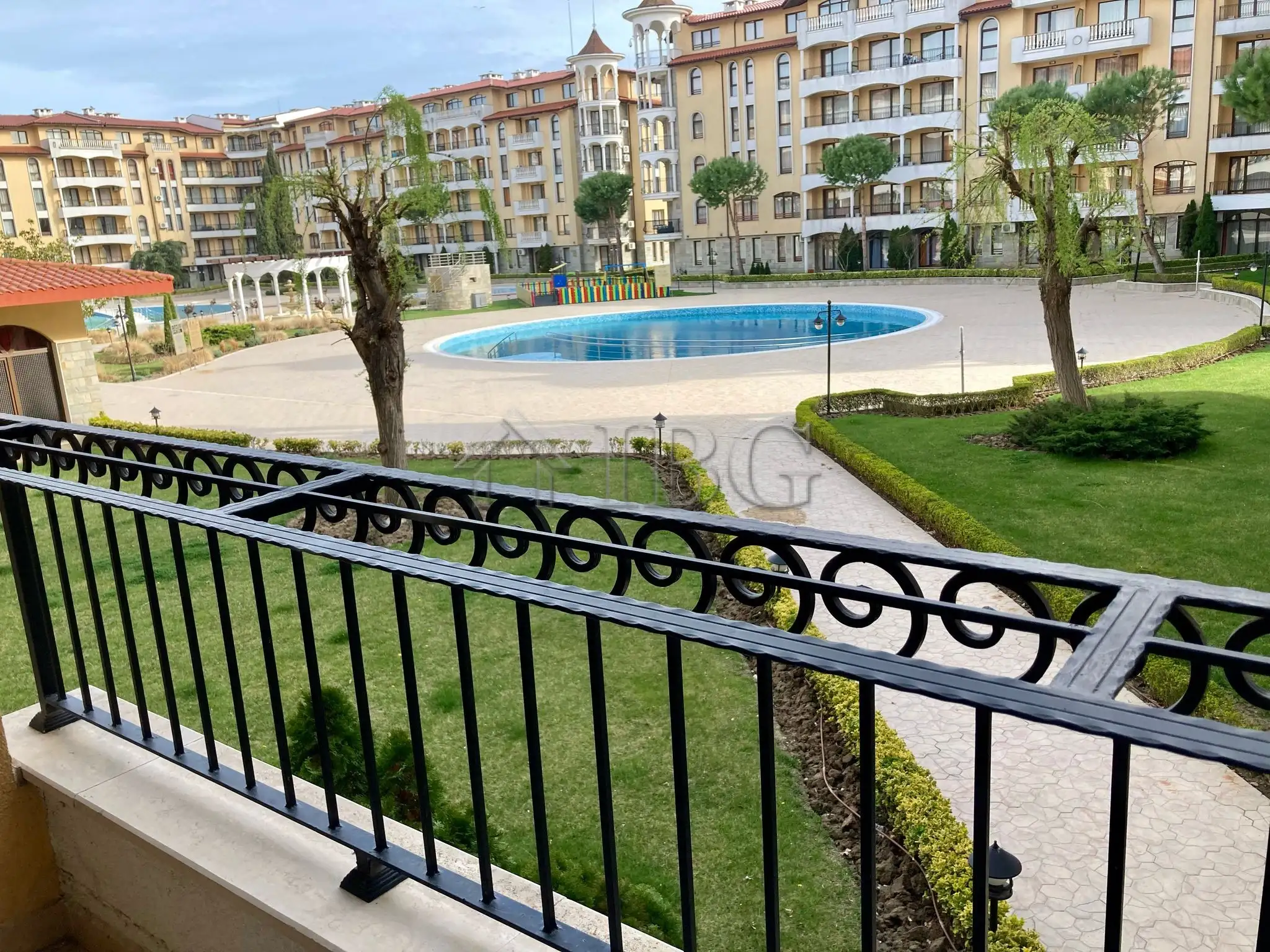 Flat 90m² in Bulgaria, Sunny Beach. Priced at 99500€ rent photo-1