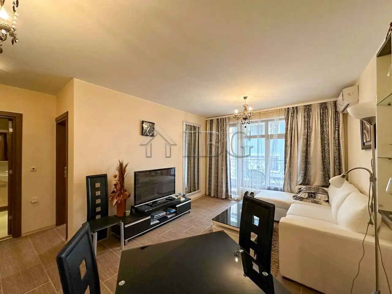 Flat 66m² in Bulgaria, Ravda. Priced at 104999€ rent photo-7