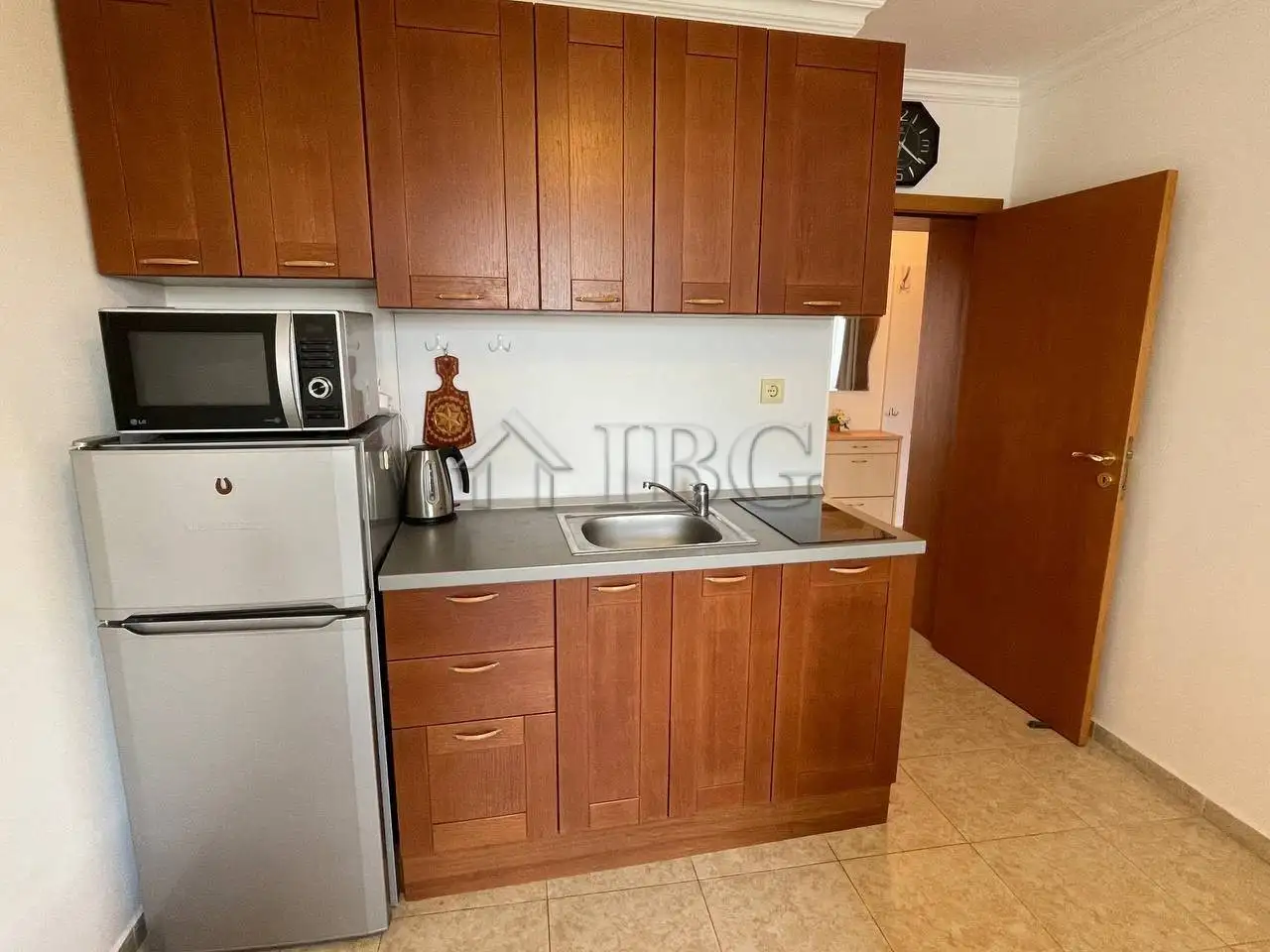 Flat 80m² in Bulgaria, Sveti Vlas. Priced at 105500€ rent photo-9