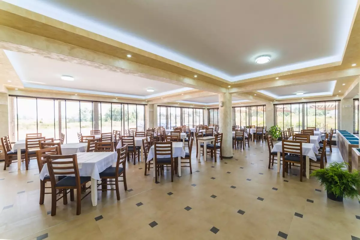 Hotels 1800m² in Montenegro, Ulcinj. Priced at 2700000€ rent photo-4