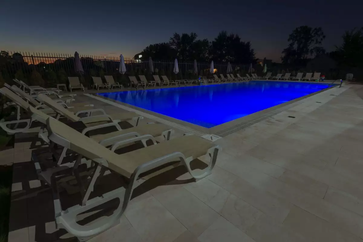 Hotels 1800m² in Montenegro, Ulcinj. Priced at 2700000€ rent photo-23