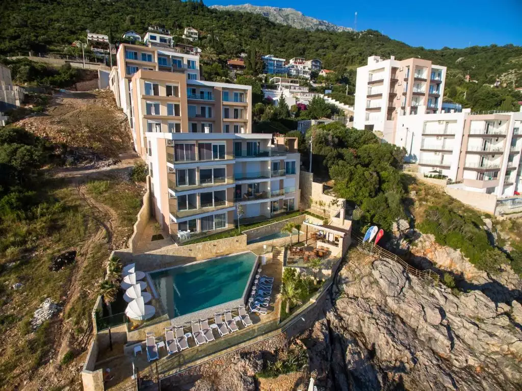 Flat 83m² in Montenegro, Dobra Voda. Priced at 235000€ rent photo-1