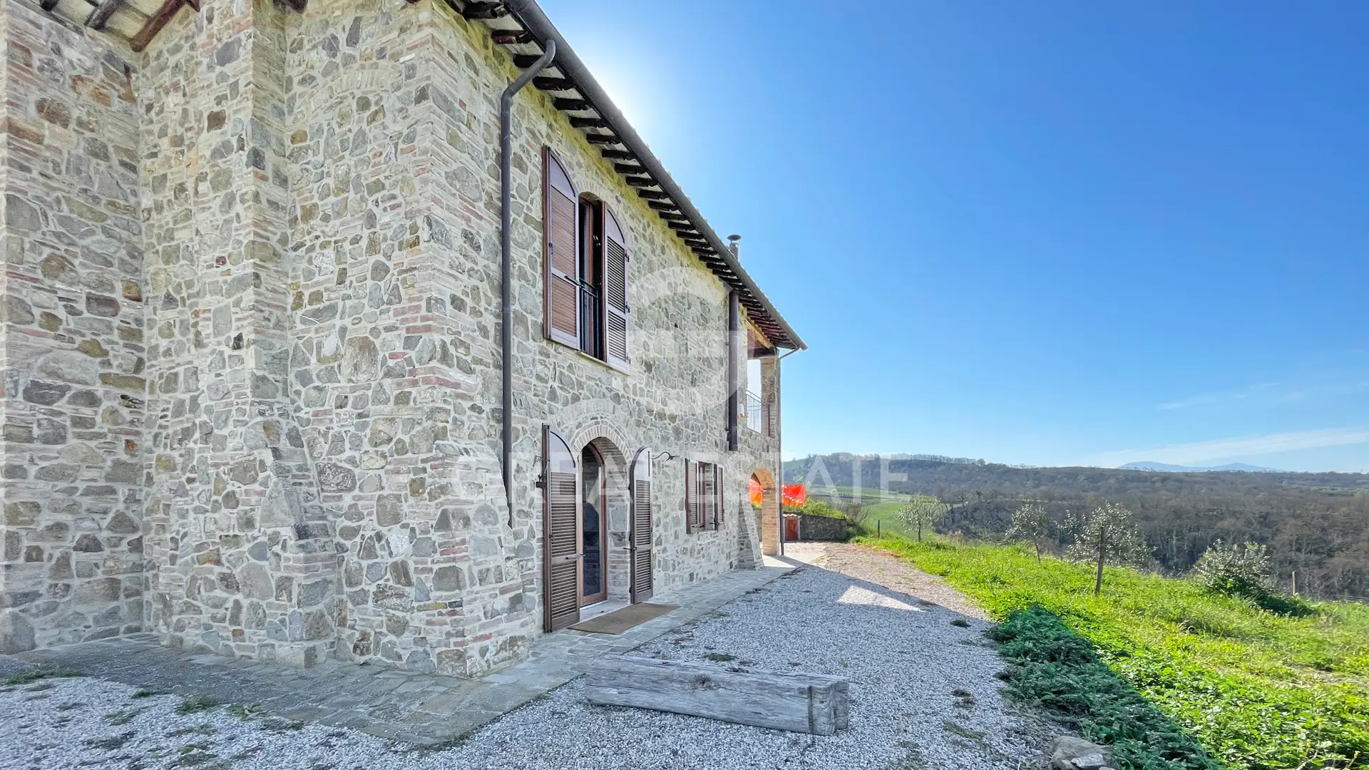 House 146m² in Italy, Siena. Priced at 490000€ rent photo-3