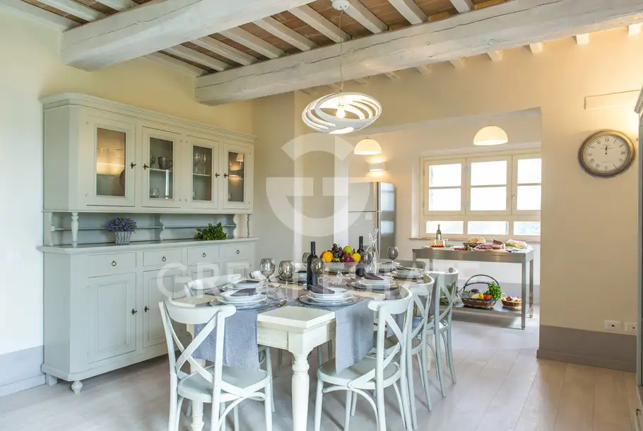 House 320m² in Italy, Terney. Priced at 1100000€ rent photo-12