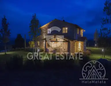 Buy in Italy for 1100000€